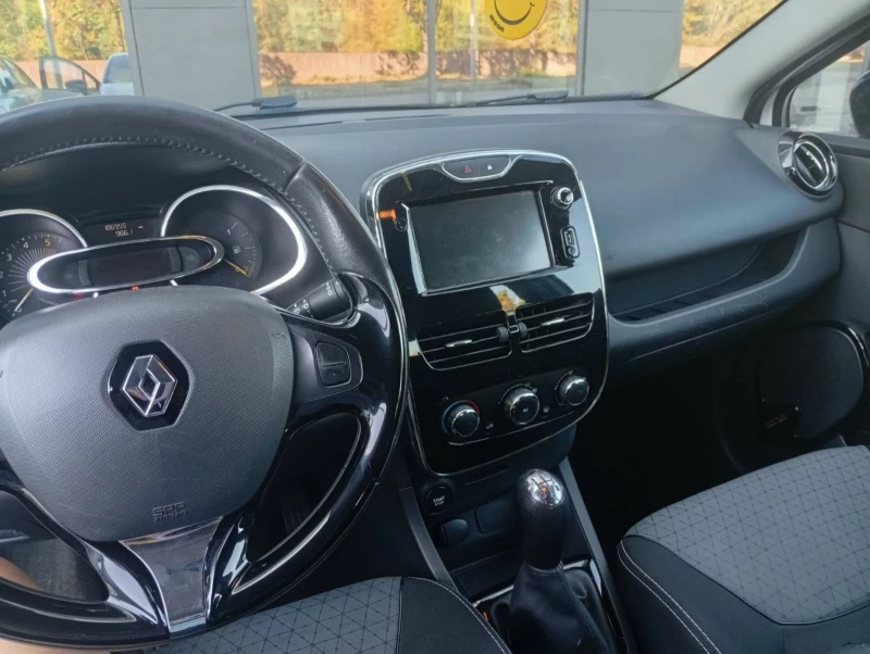 Renault Clio 1.5 DCI 90кс, снимка 7 - Автомобили и джипове - 52097449
