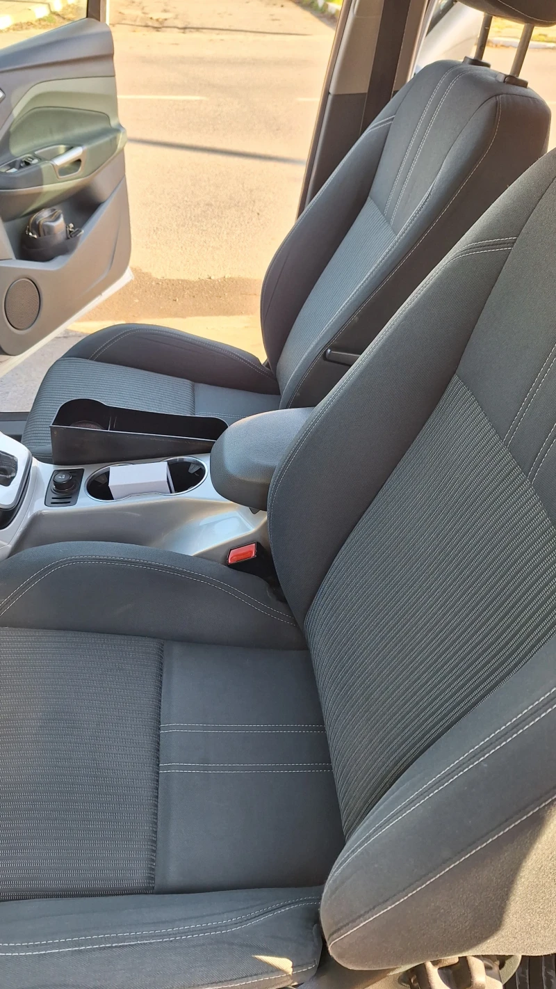 Ford C-max, снимка 11 - Автомобили и джипове - 52951569