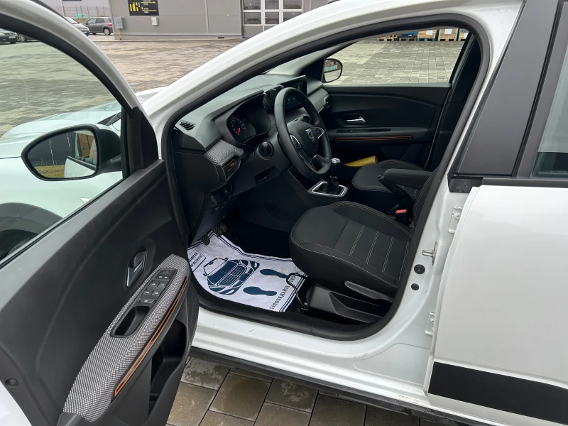 Dacia Sandero STEPWAY, снимка 5 - Автомобили и джипове - 52635175