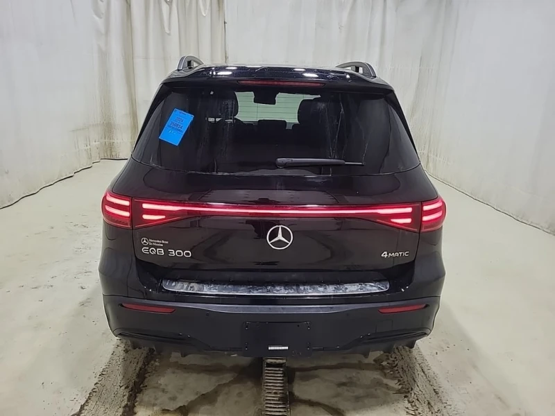 Mercedes-Benz EQB * 300 * CARFAX * ЦЕНА ДО БГ, снимка 5 - Автомобили и джипове - 52878139