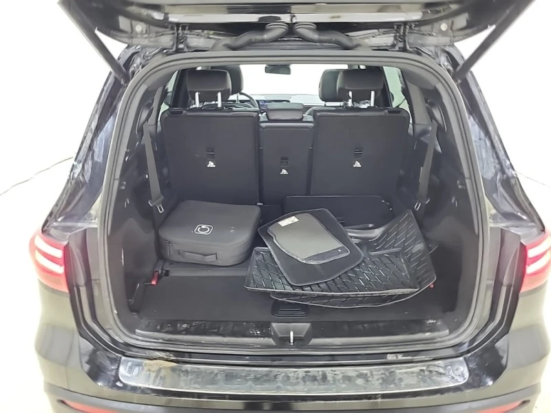 Mercedes-Benz EQB * 300 * CARFAX * ЦЕНА ДО БГ, снимка 15 - Автомобили и джипове - 52878139
