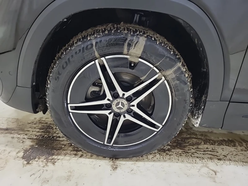 Mercedes-Benz EQB * 300 * CARFAX * ЦЕНА ДО БГ, снимка 8 - Автомобили и джипове - 52878139
