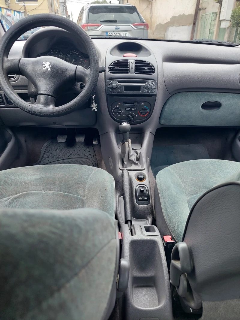 Peugeot 206, снимка 7 - Автомобили и джипове - 53146368