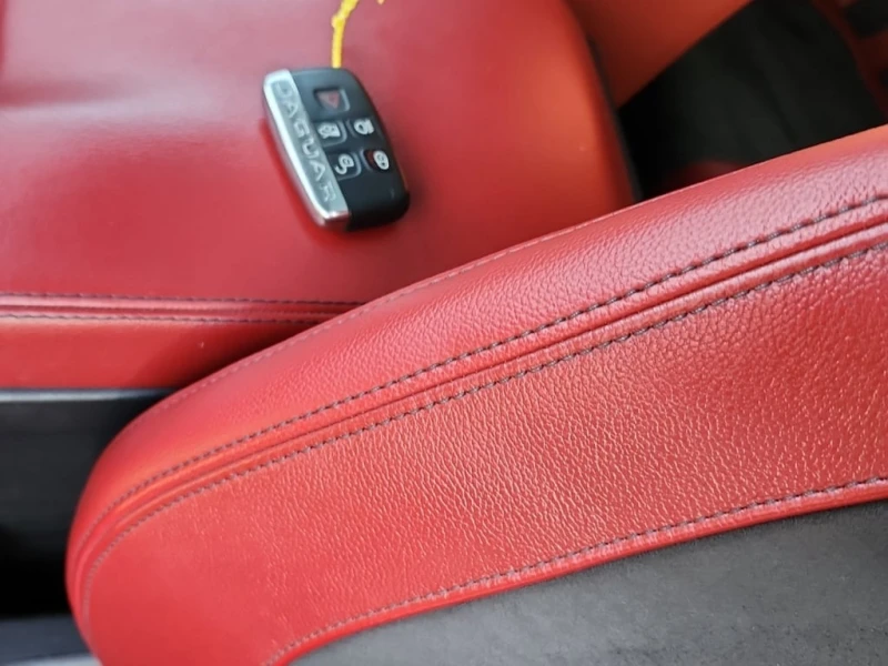 Jaguar XE * S * CARFAX * ЦЕНА ДО БГ, снимка 9 - Автомобили и джипове - 53395487