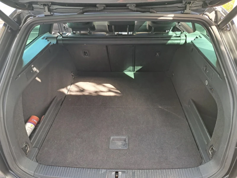 VW Passat 2.0 TDi 190 R-Line Panorama Digital - 28400 лв. - 70611137 15