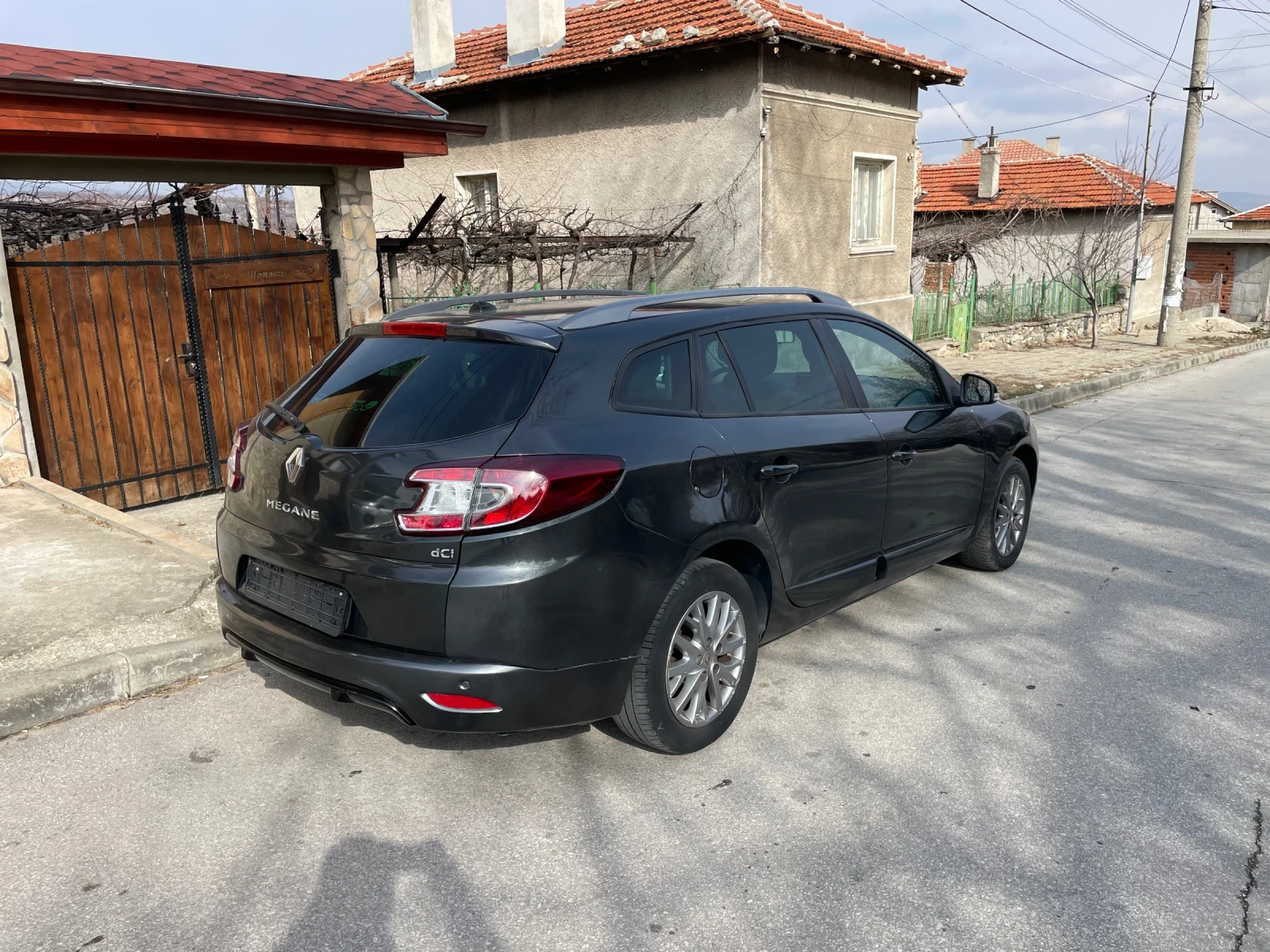 Renault Megane 1.5 DCI 6ск - изображение 5