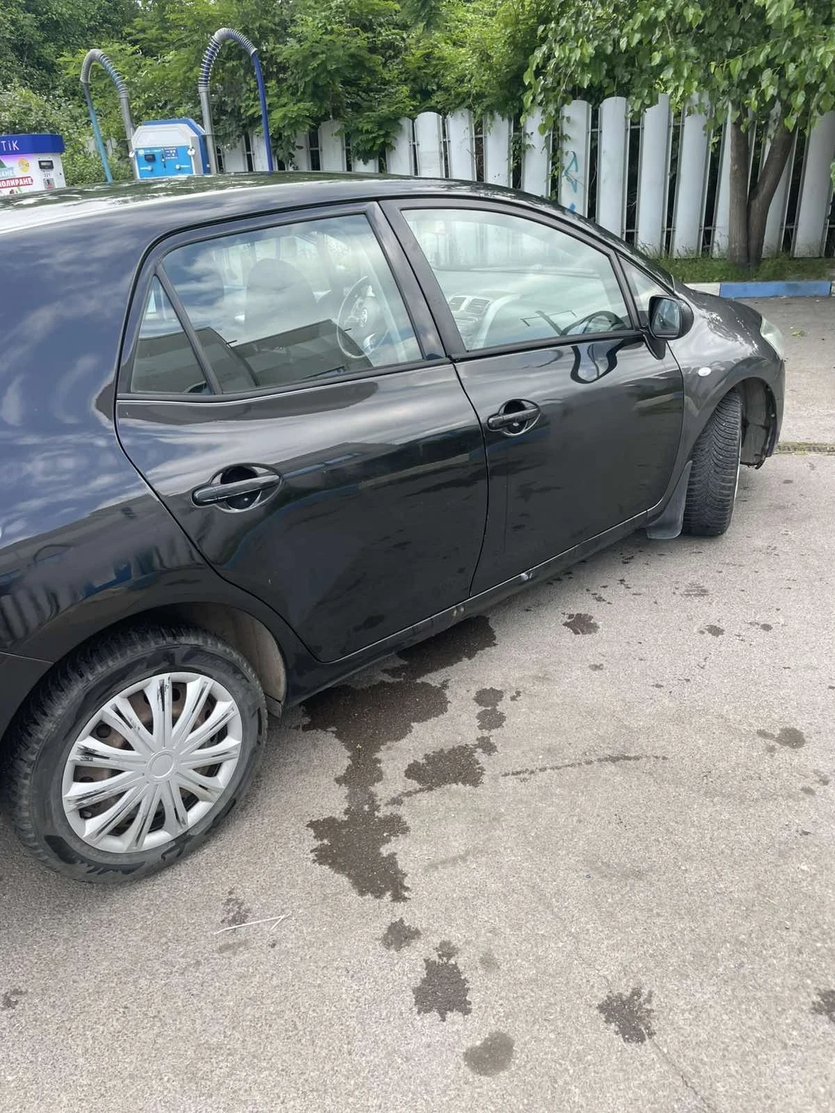 Toyota Auris 1.4 - изображение 3
