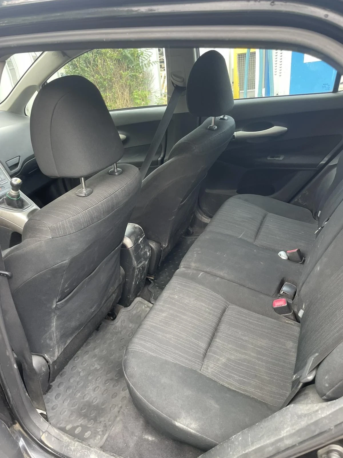 Toyota Auris 1.4 - изображение 6