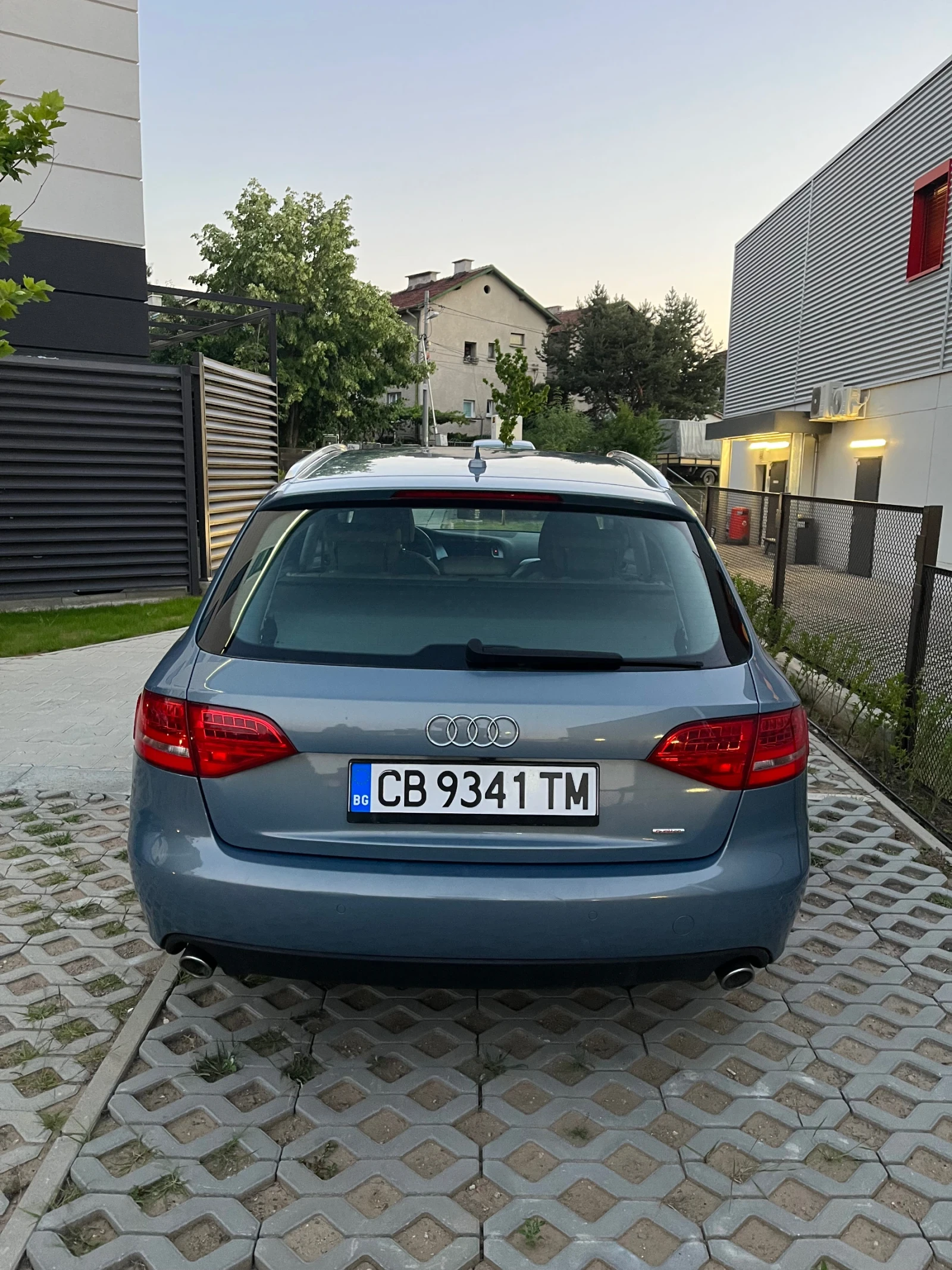 Audi A4  - изображение 6
