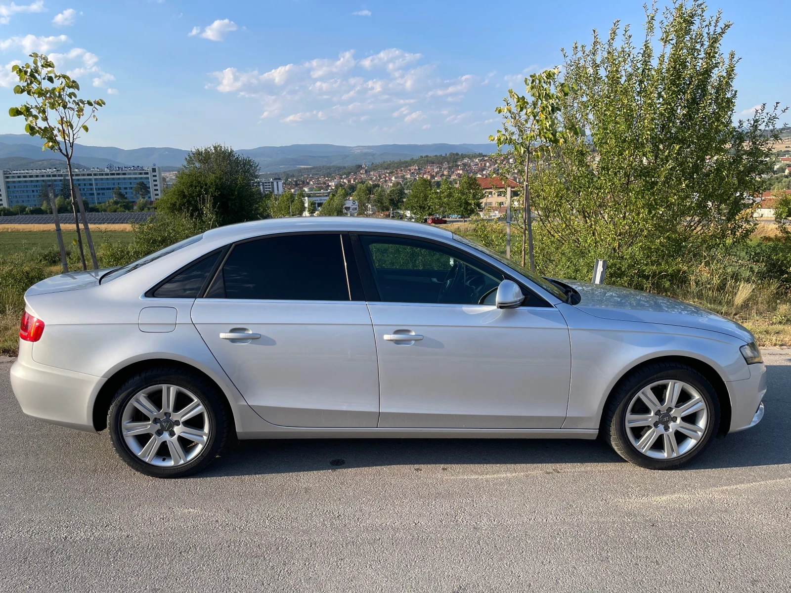 Audi A4  - изображение 4