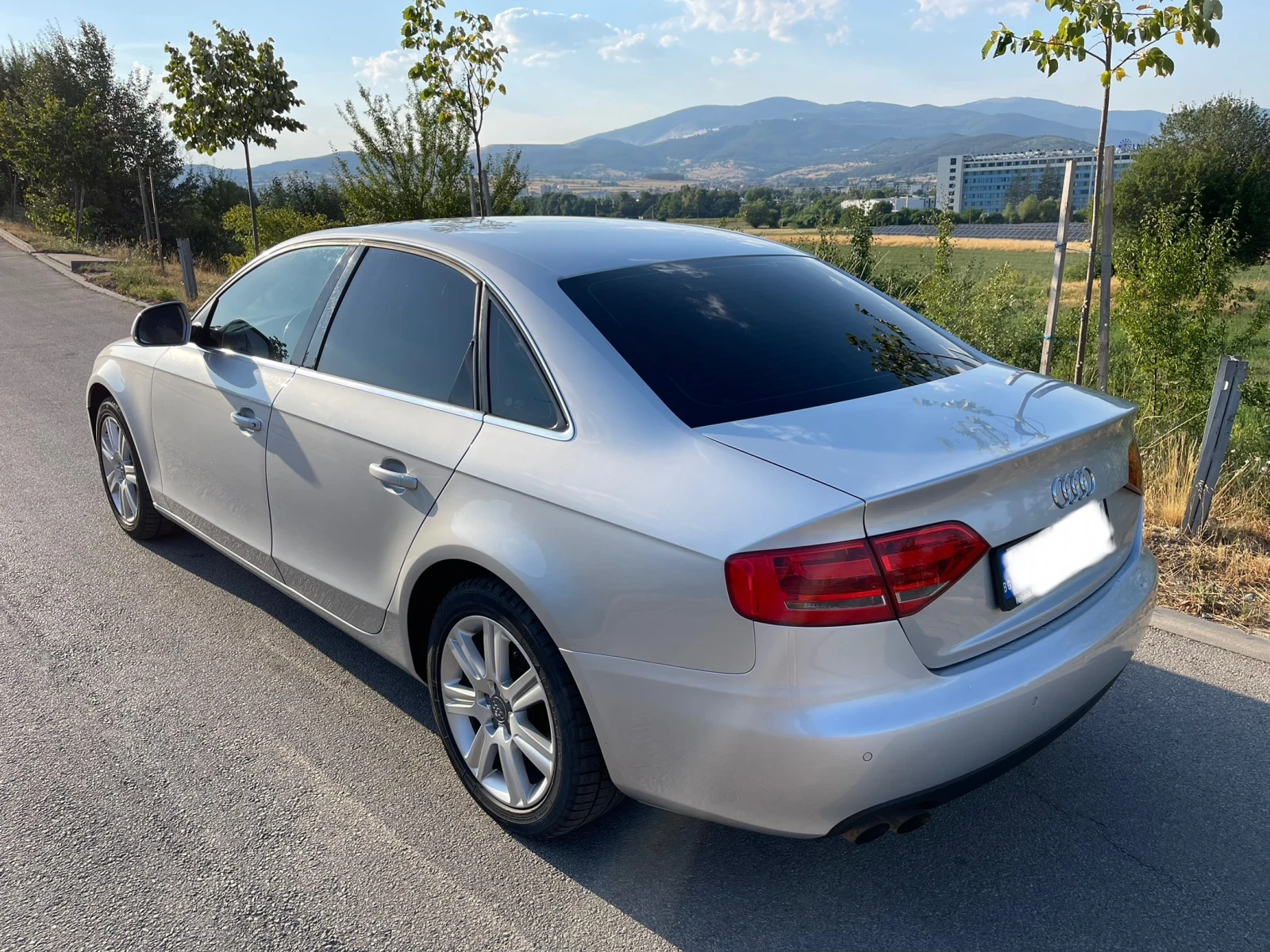 Audi A4  - изображение 3