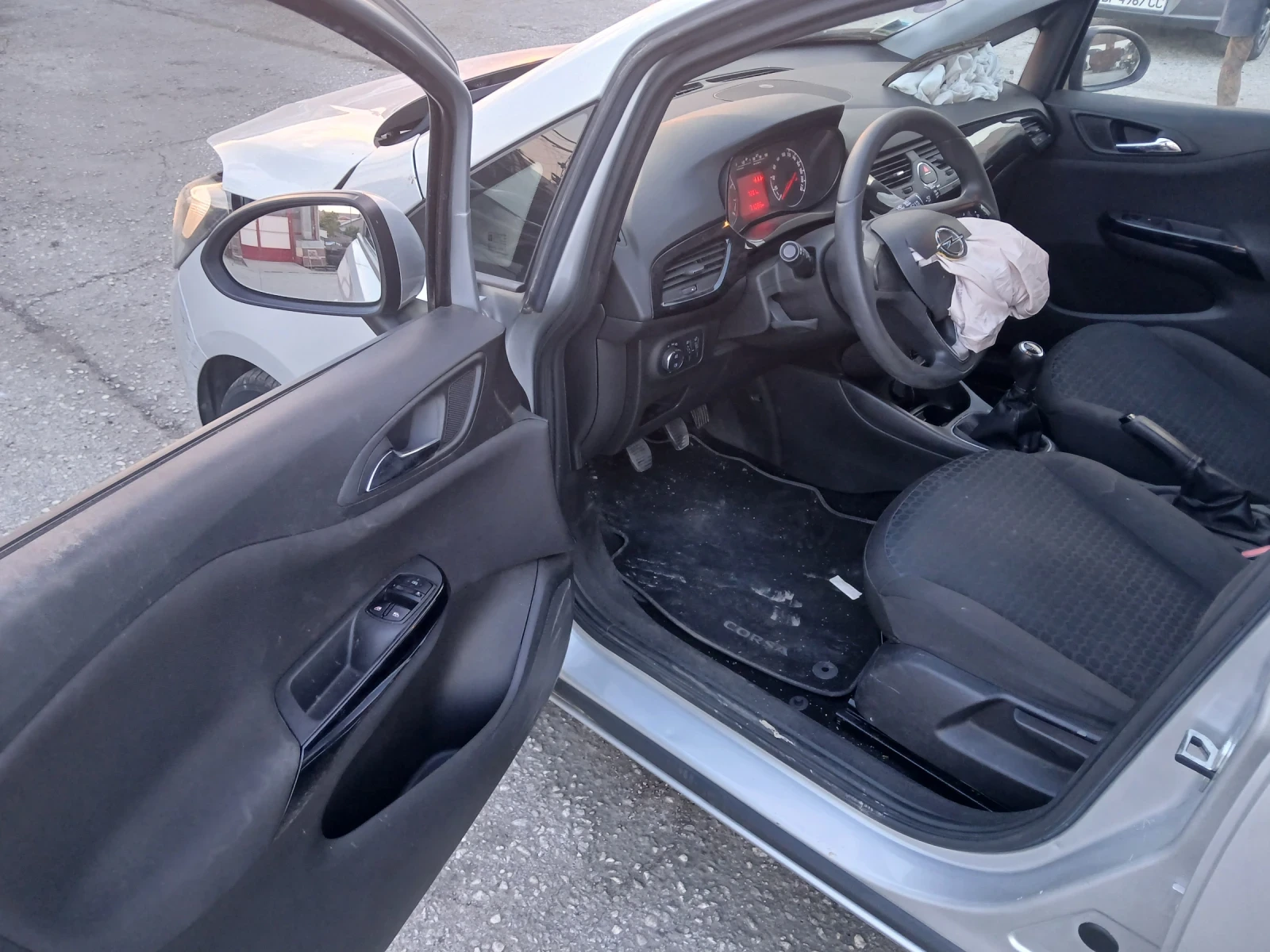Opel Corsa 1.4 ECOTEC 2015г. 70000км НА ЧАСТИ! - изображение 9