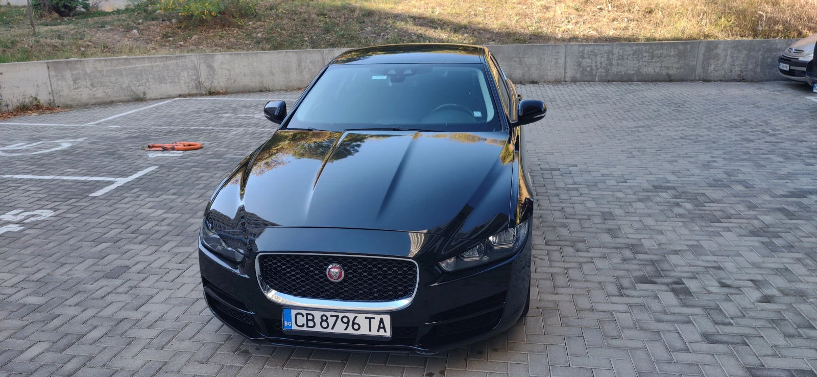 Jaguar XE 2.0d | Mobile.bg — изображение 8