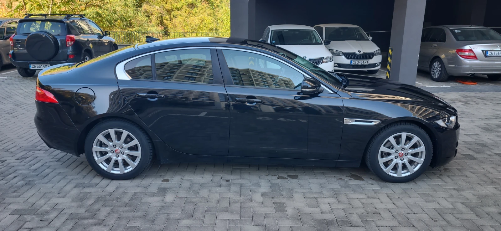 Jaguar XE 2.0d | Mobile.bg — изображение 6
