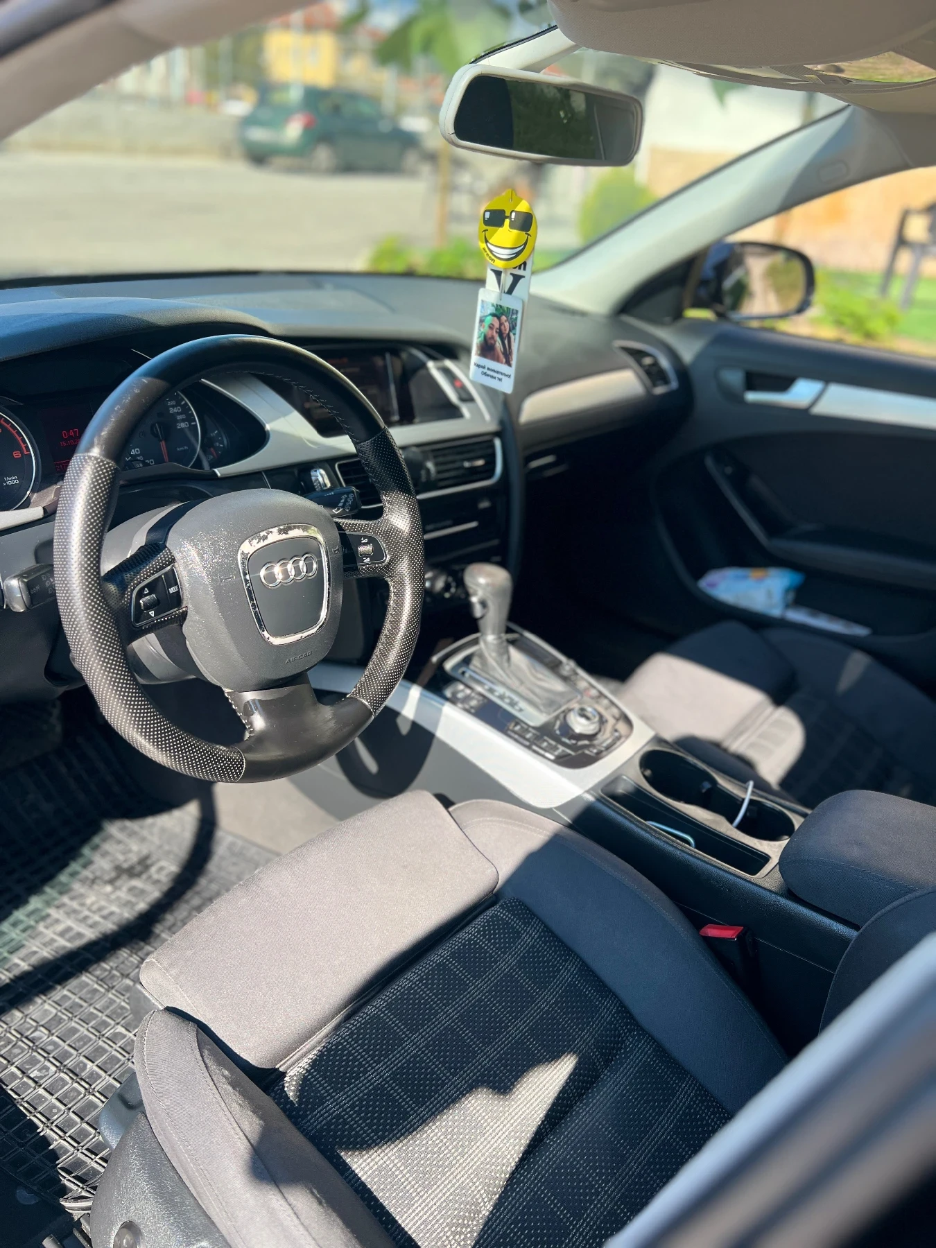 Audi A4 | Mobile.bg   12