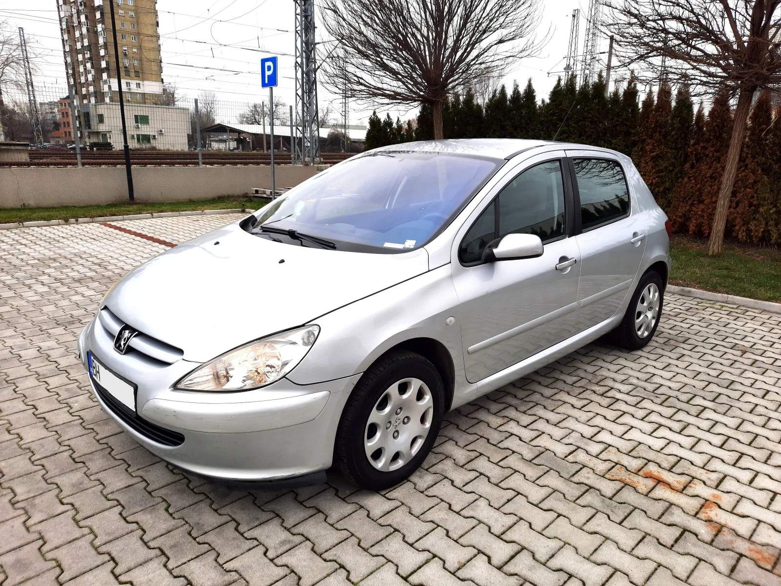 Peugeot 307 2000 HDI 90 к.с. - изображение 9