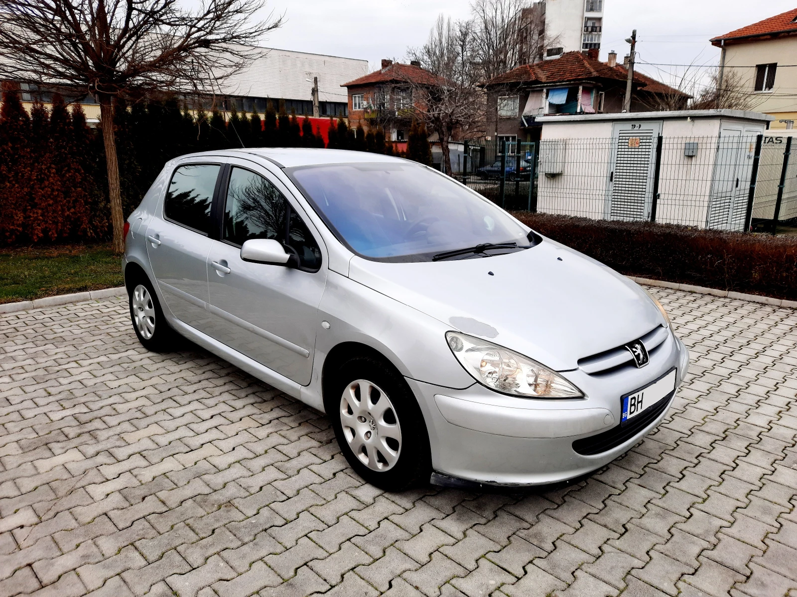 Peugeot 307 2000 HDI 90 к.с. - изображение 2