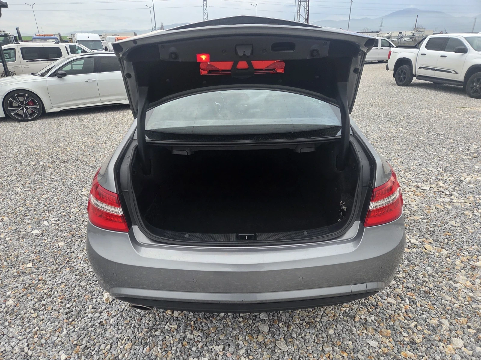 Mercedes-Benz E 220 CDI, AMG Pack, Navi, Coupe, ������ | Mobile.bg � ����������� 15
