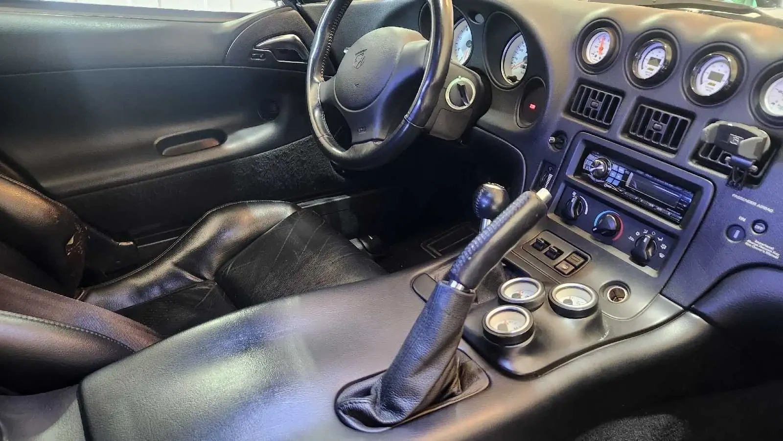 Dodge Viper GTS Supercharged, снимка 7 - Автомобили и джипове - 53940935