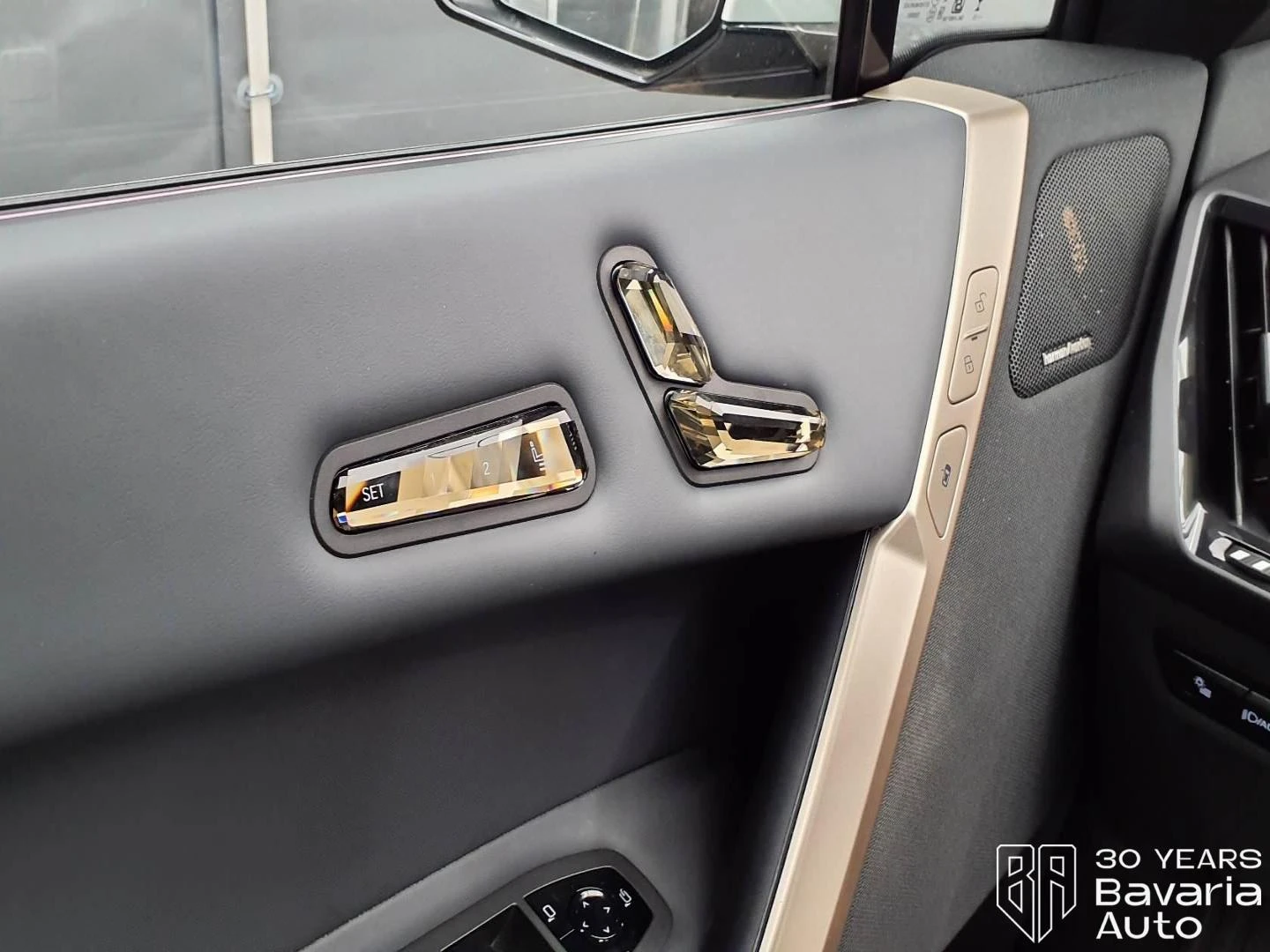 BMW iX 50 xDrive Sport, снимка 13 - Автомобили и джипове - 54345235