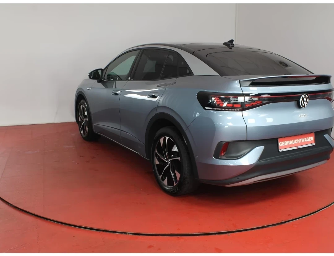 VW ID.5 PRO PERFORMANCE/HUD/MEMORY/MASSAGE/PANO/82KW/FULL, снимка 4 - Автомобили и джипове - 54459183