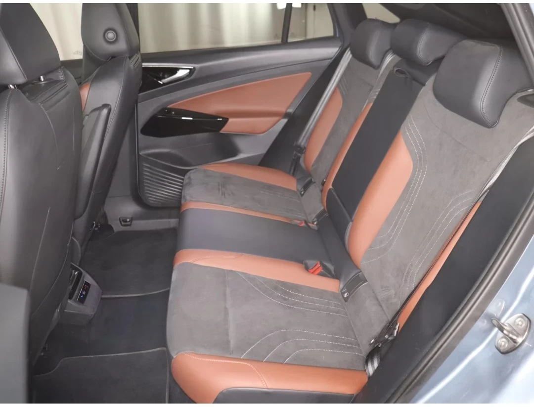 VW ID.5 PRO PERFORMANCE/HUD/MEMORY/MASSAGE/PANO/82KW/FULL, снимка 13 - Автомобили и джипове - 54459183