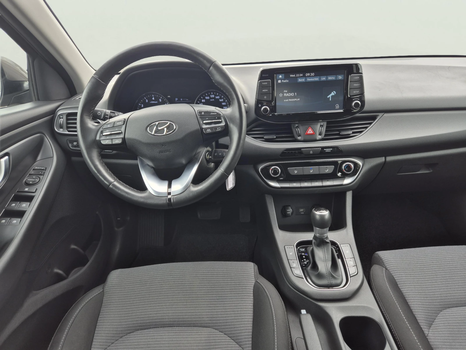 Hyundai I30 1.2 I, снимка 11 - Автомобили и джипове - 54541054