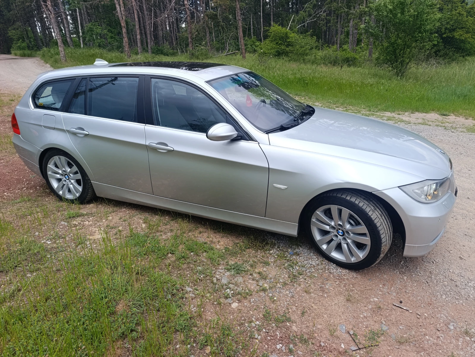 BMW 330 330XD Ксенон Рекаро Навигация , снимка 2 - Автомобили и джипове - 54635458