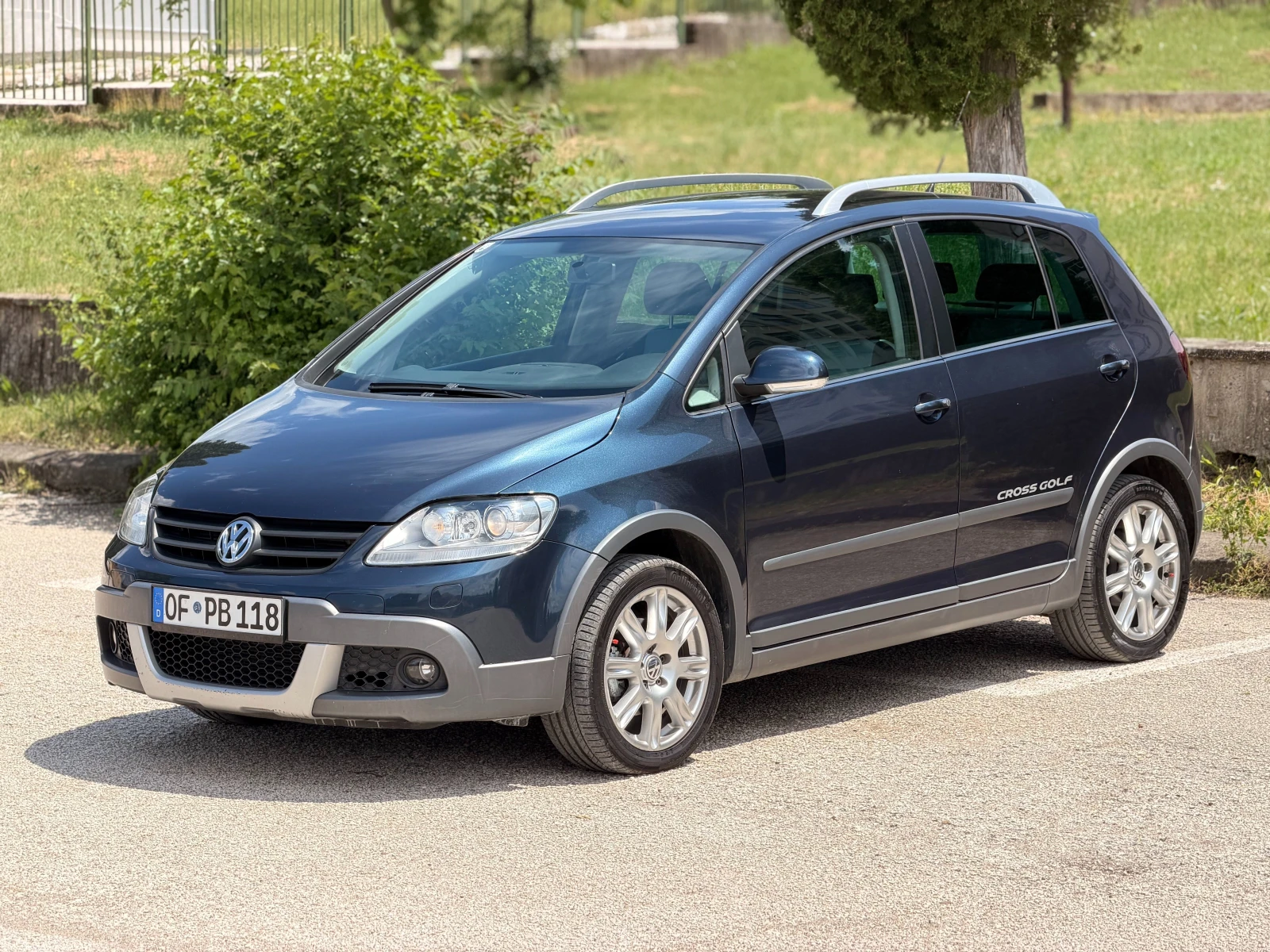 VW Golf Plus CROSS | 1.9TDI , снимка 5 - Автомобили и джипове - 54673271