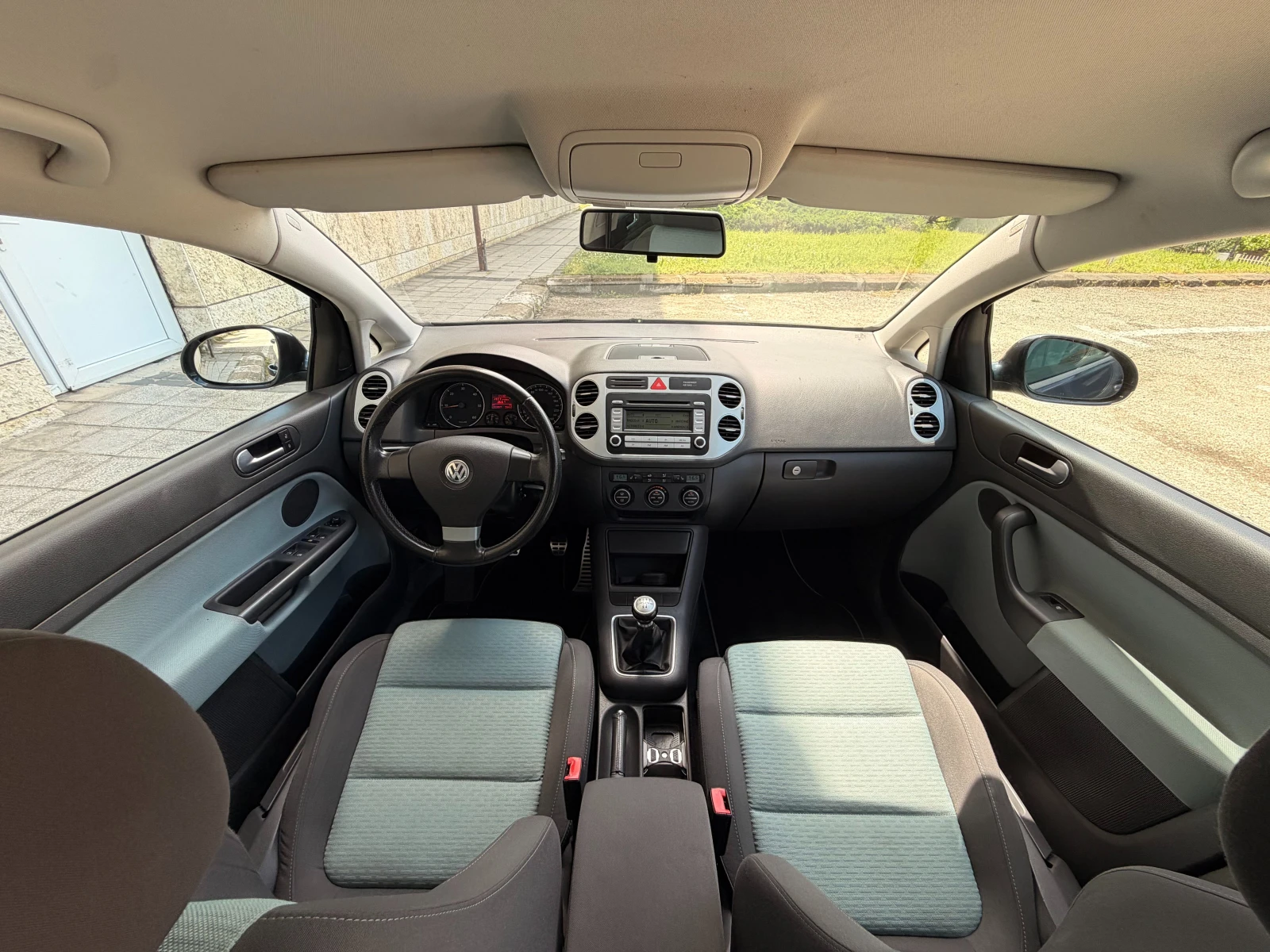 VW Golf Plus CROSS | 1.9TDI , снимка 13 - Автомобили и джипове - 54673271