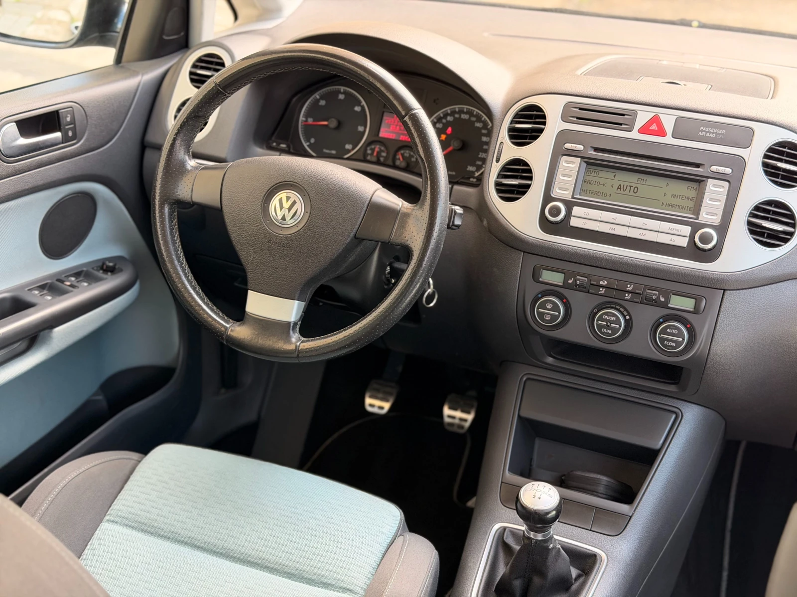 VW Golf Plus CROSS | 1.9TDI , снимка 10 - Автомобили и джипове - 54673271