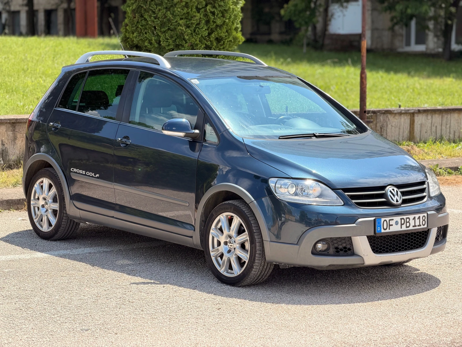 VW Golf Plus CROSS | 1.9TDI , снимка 4 - Автомобили и джипове - 54673271