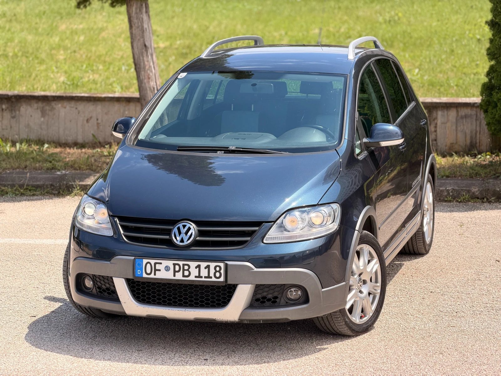 VW Golf Plus CROSS | 1.9TDI , снимка 3 - Автомобили и джипове - 54673271