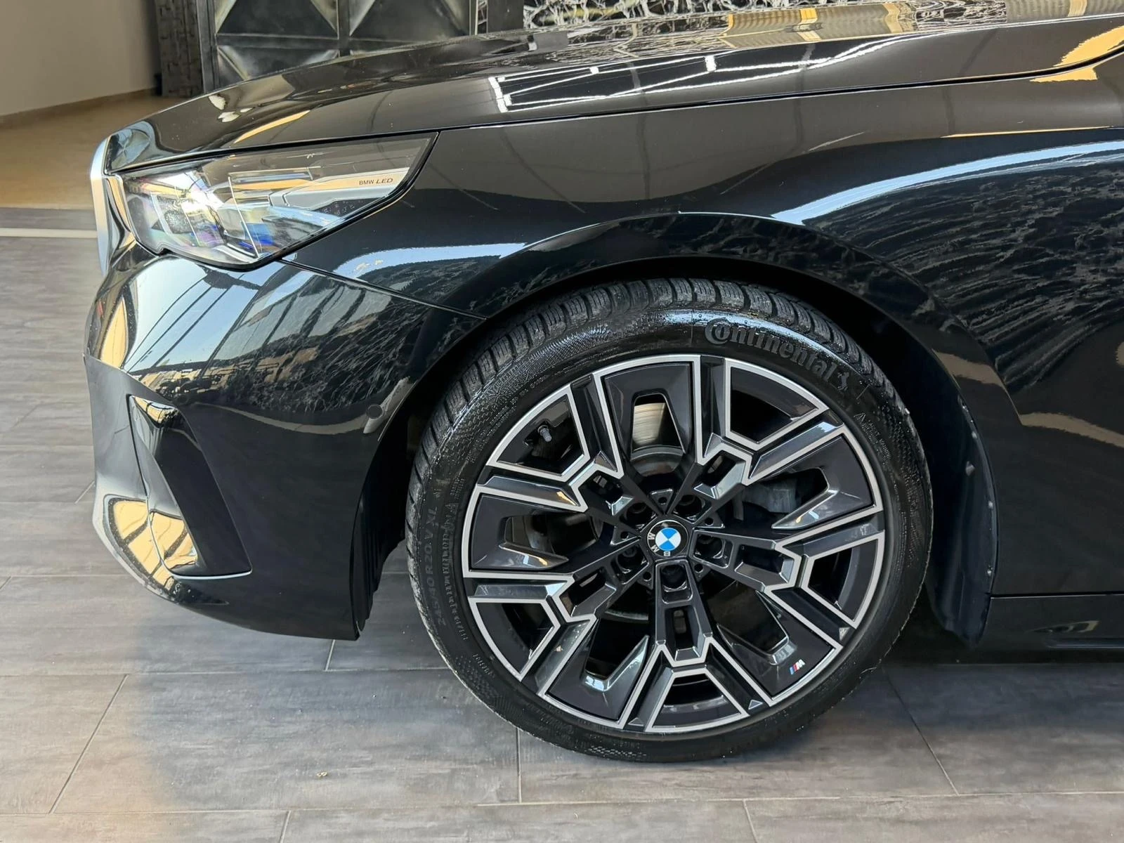 BMW 520 d xDrive, снимка 6 - Автомобили и джипове - 54738330