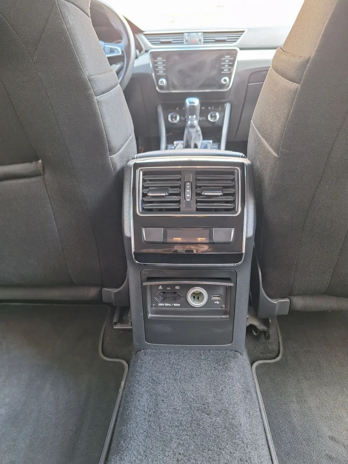 Skoda Superb, снимка 12 - Автомобили и джипове - 54815675