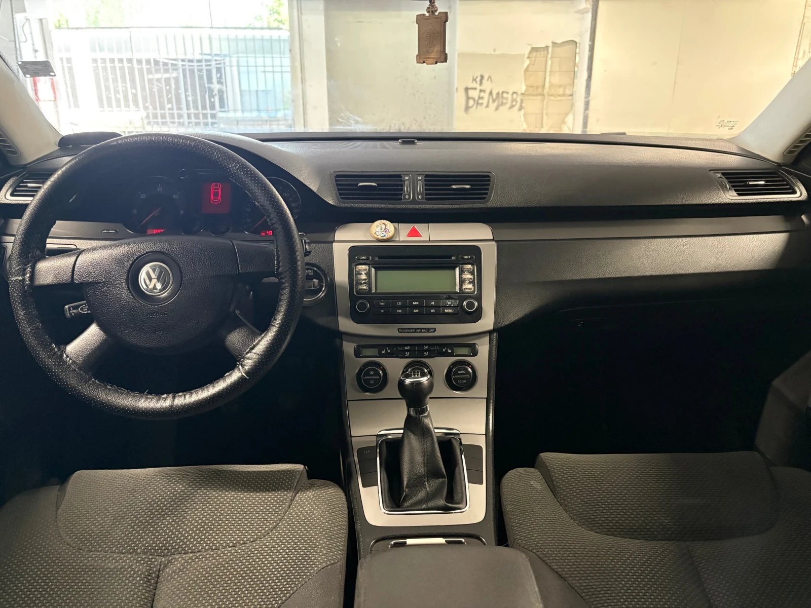 VW Passat, снимка 8 - Автомобили и джипове - 55361617