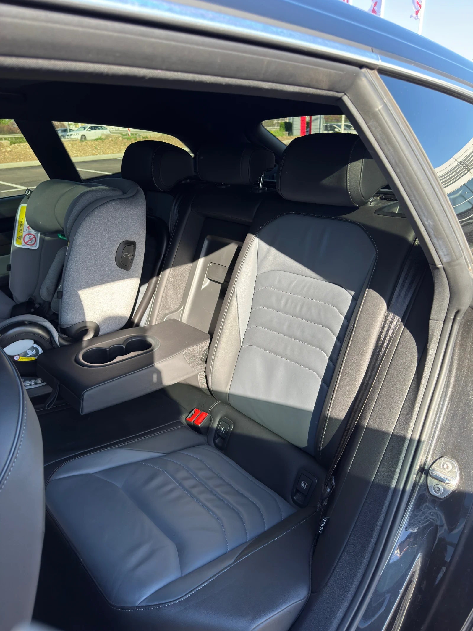 VW Arteon eHybrid Elegance, снимка 11 - Автомобили и джипове - 55428458