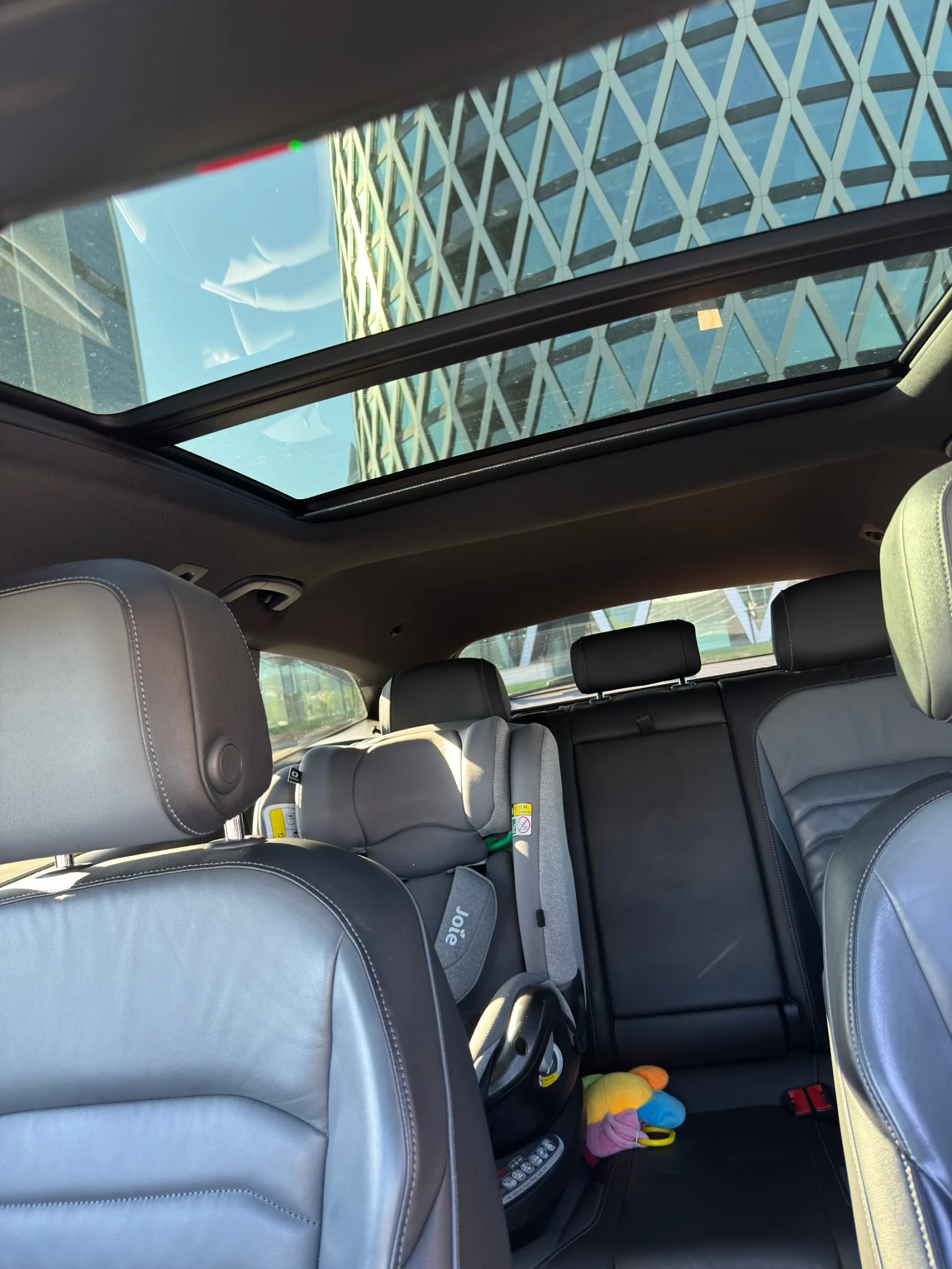 VW Arteon eHybrid Elegance, снимка 10 - Автомобили и джипове - 55428458