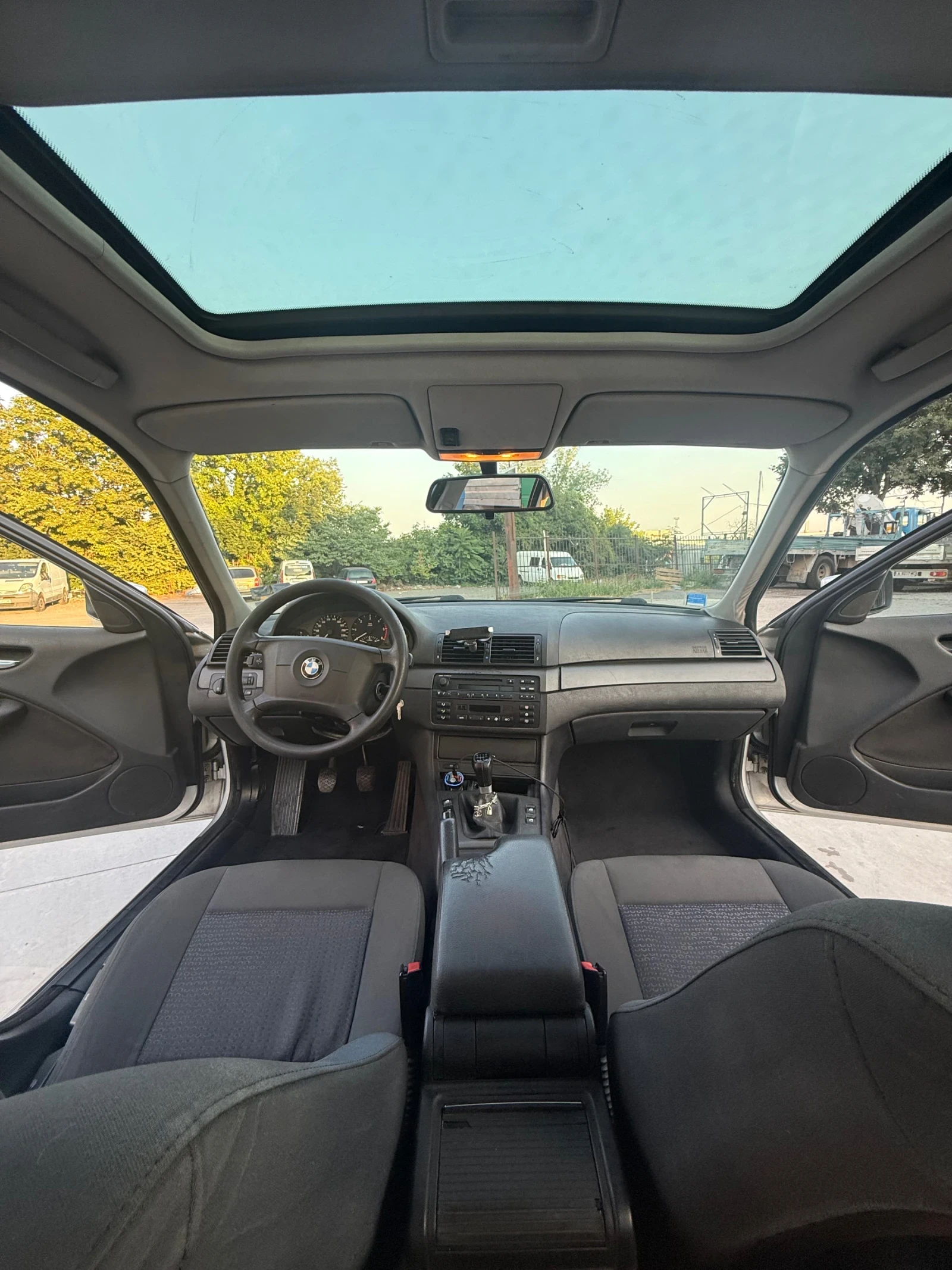 BMW 320, снимка 5 - Автомобили и джипове - 55450593
