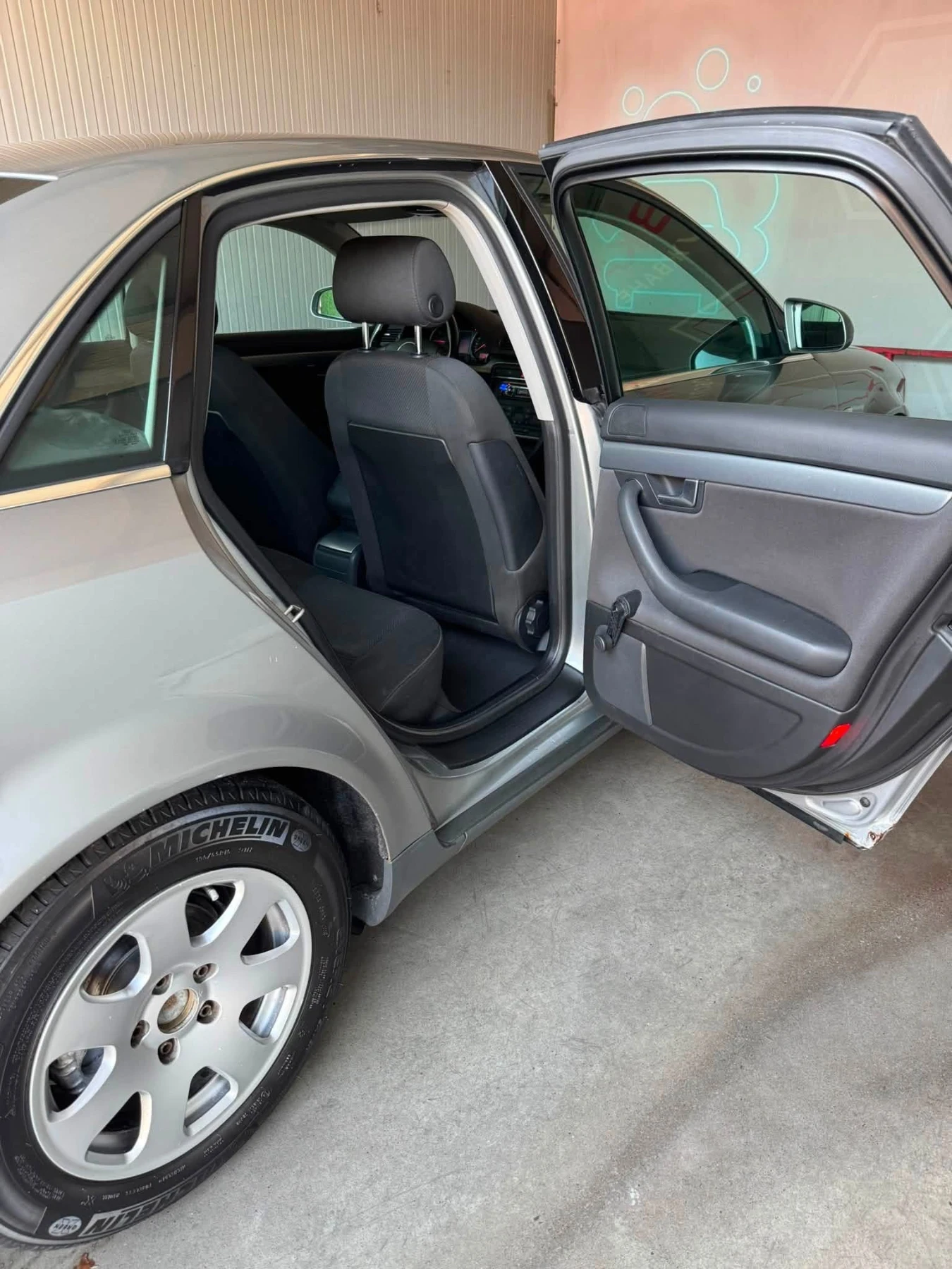 Audi A4 1.9tdi, снимка 8 - Автомобили и джипове - 55753833
