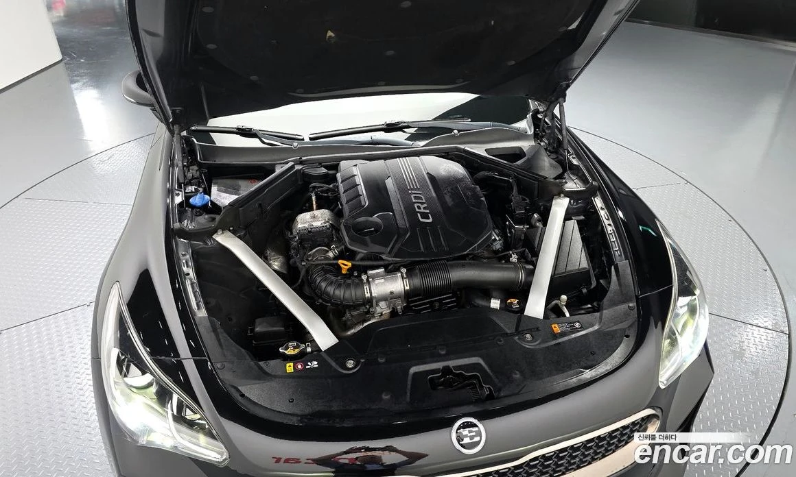 Kia Stinger 2.2 Diesel AWD Platinum, снимка 6 - Автомобили и джипове - 55856245