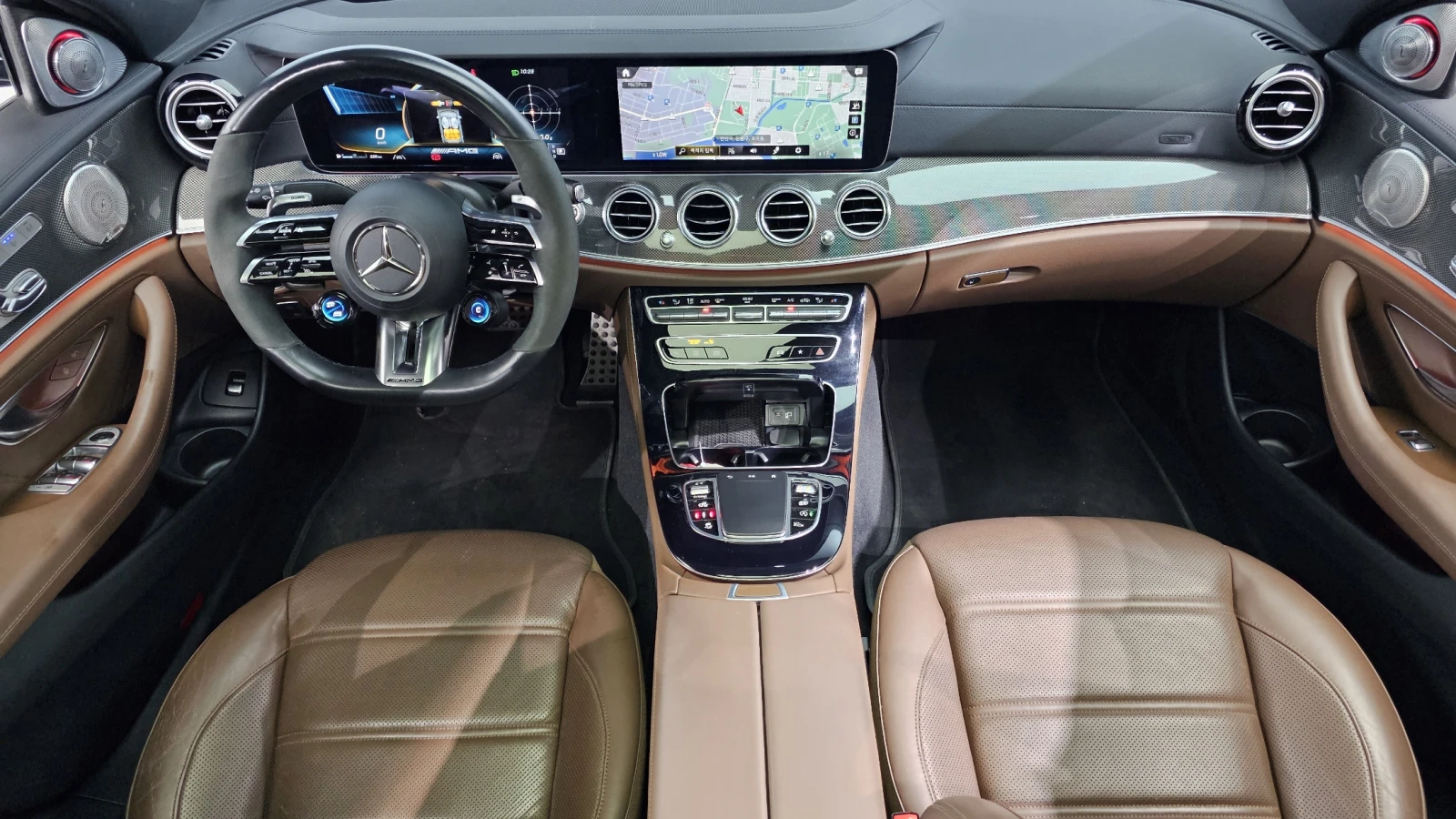 Mercedes-Benz E 53 AMG FACELIFT* SOFT-CLOSE* DIS* 360* ОБДУХ* МАСАЖ* HUD*, снимка 8 - Автомобили и джипове - 56059859