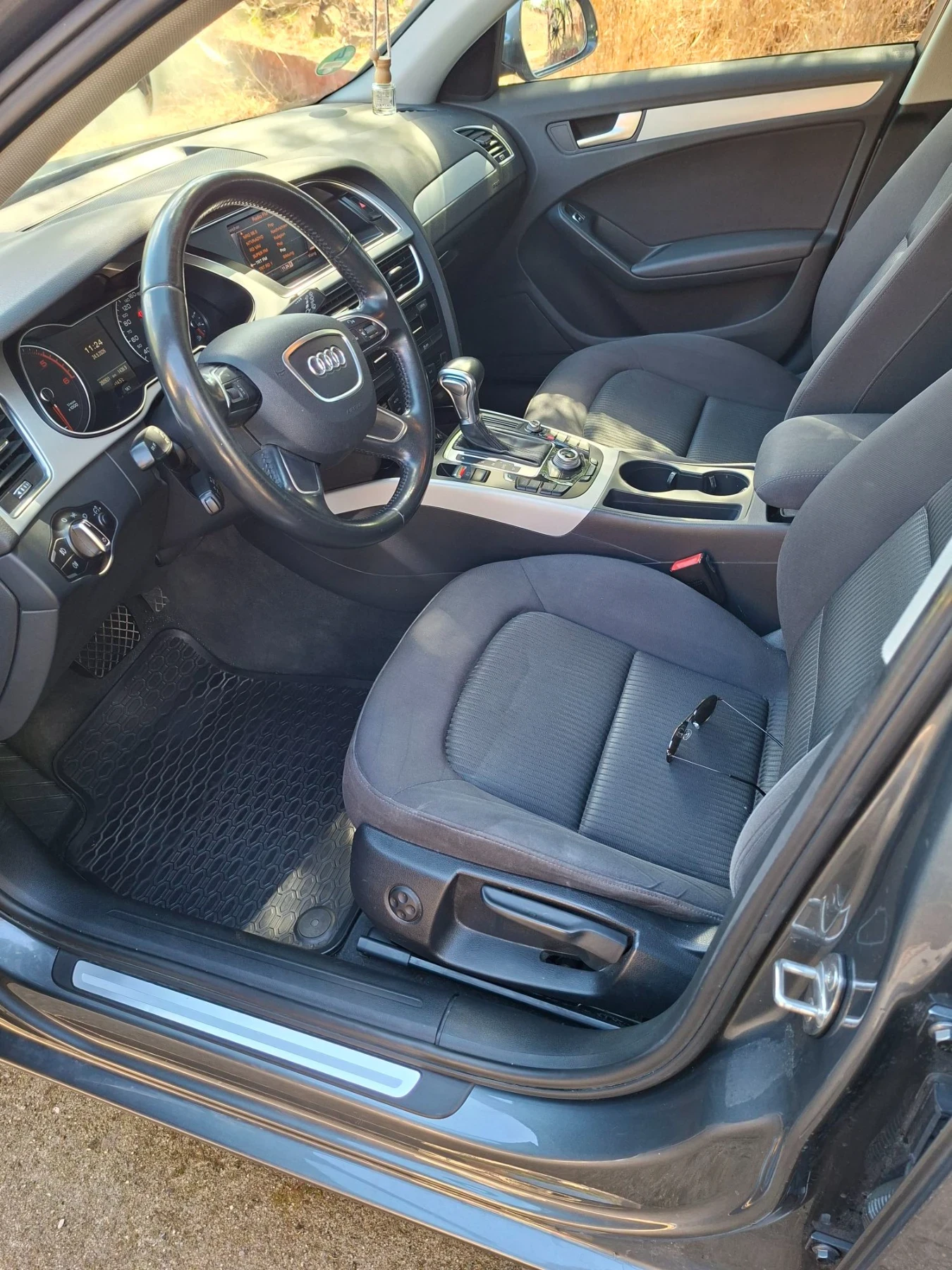 Audi A4, снимка 10 - Автомобили и джипове - 56322509