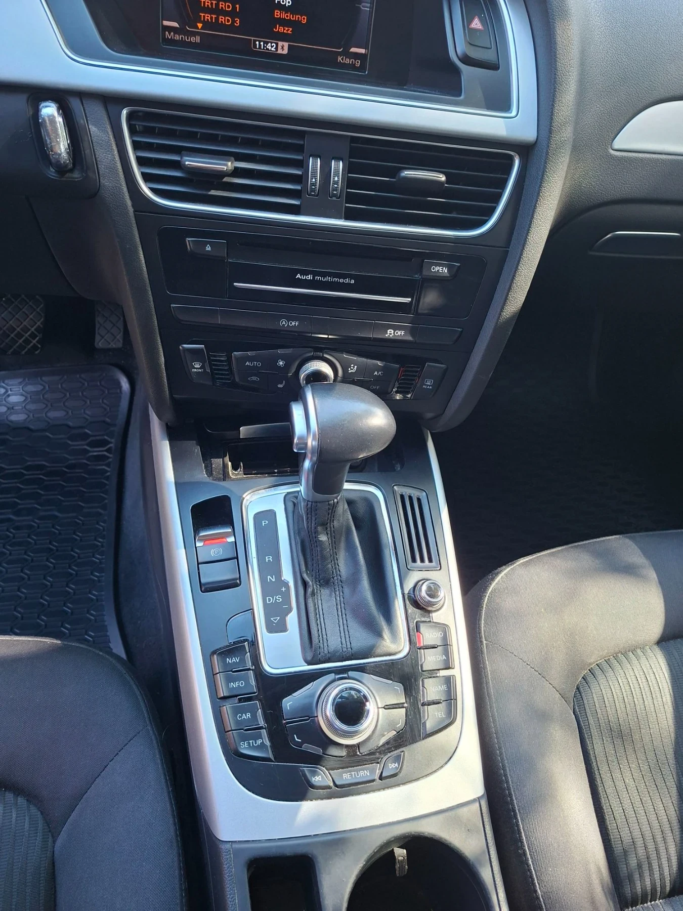 Audi A4, снимка 11 - Автомобили и джипове - 56322509