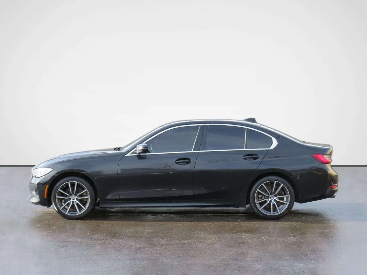 BMW 330 xDrive Sedan w/Navi Camera Sunroof Lea | Mobile.bg � ����������� 9
