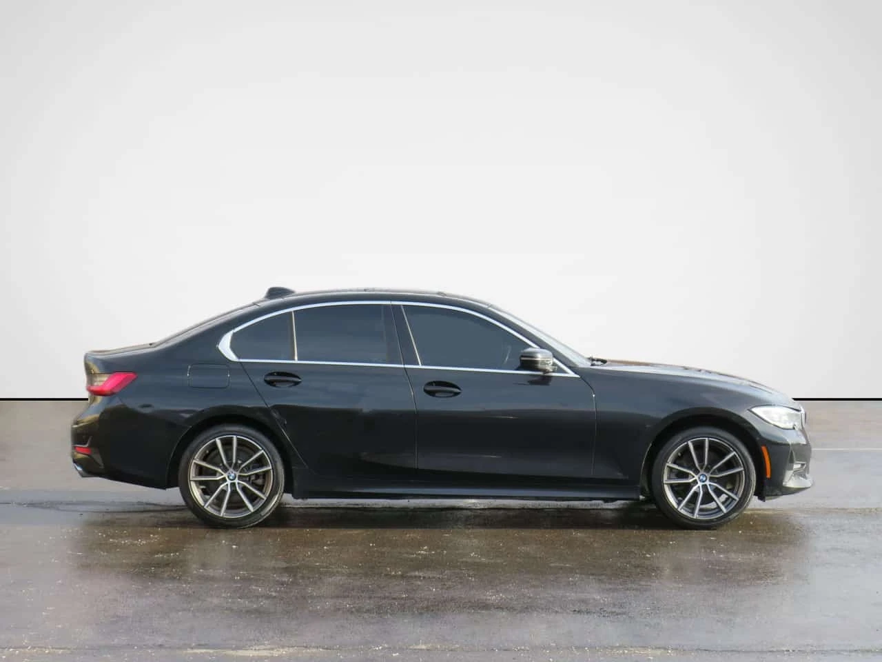 BMW 330 xDrive Sedan w/Navi Camera Sunroof Lea | Mobile.bg � ����������� 4