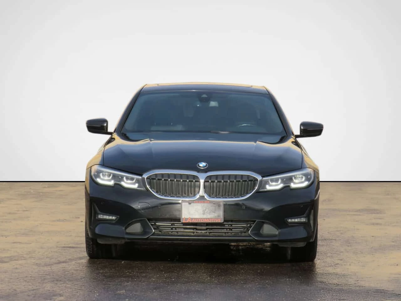 BMW 330 xDrive Sedan w/Navi Camera Sunroof Lea | Mobile.bg � ����������� 1