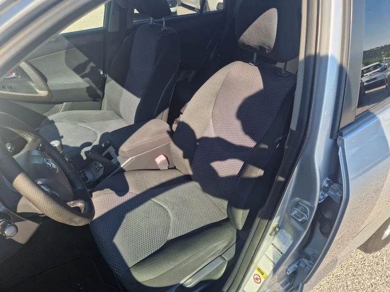 Toyota Rav4 2.0i LPG, снимка 9 - Автомобили и джипове - 50940959