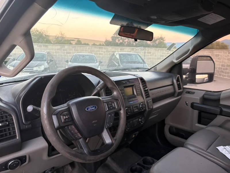 Ford F250 Super duty , снимка 7 - Автомобили и джипове - 51823732