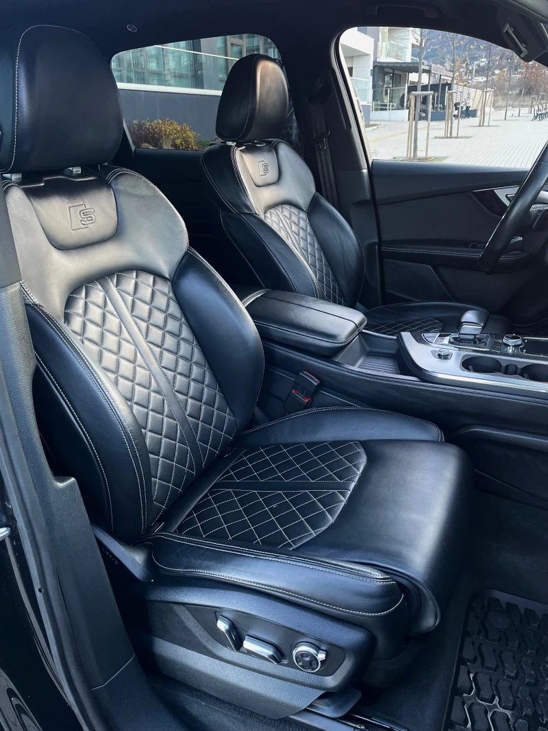 Audi SQ7 //Matrix//SWISS// Head up//Soft close//, снимка 11 - Автомобили и джипове - 52632360